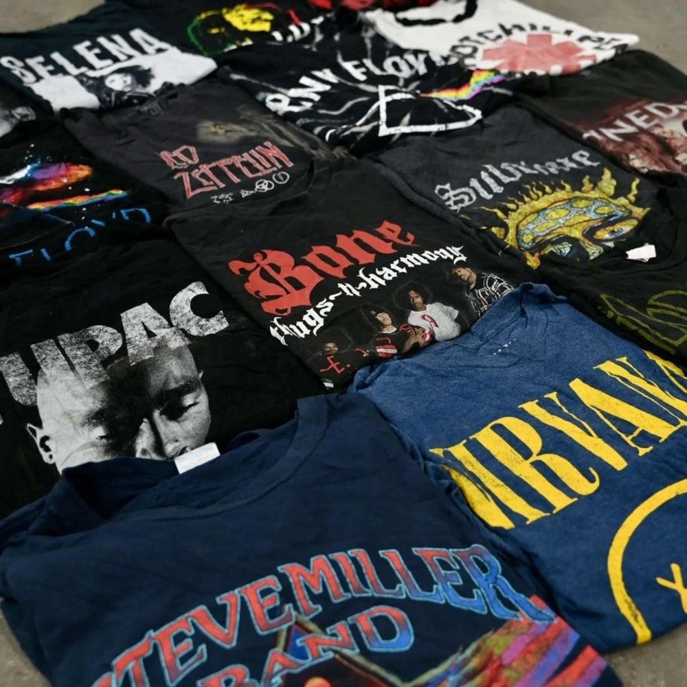 10-item Mysteryβ Vintage Bundle - Picture 2 of 2